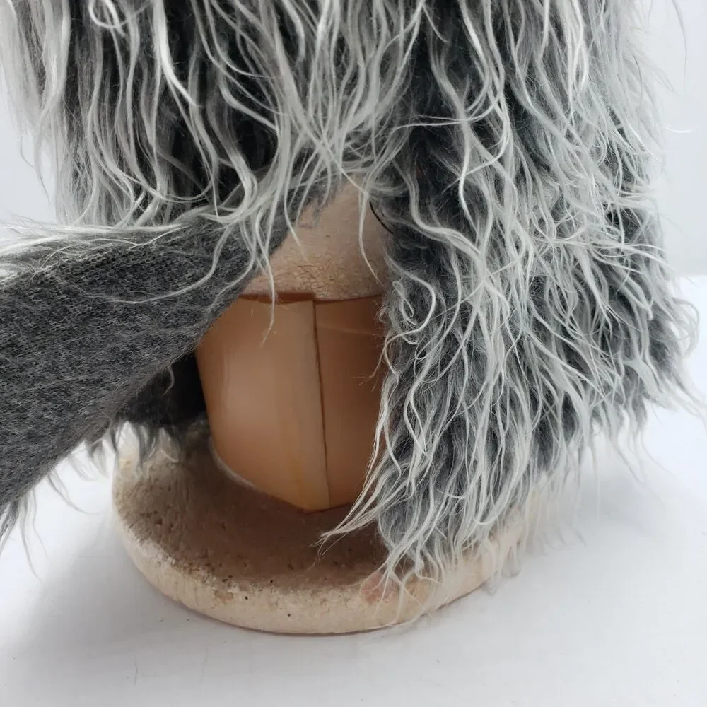 Hungry Howler Werewolf Mask Halloween Monster Full Head Faux Fur Fangs Grey OS